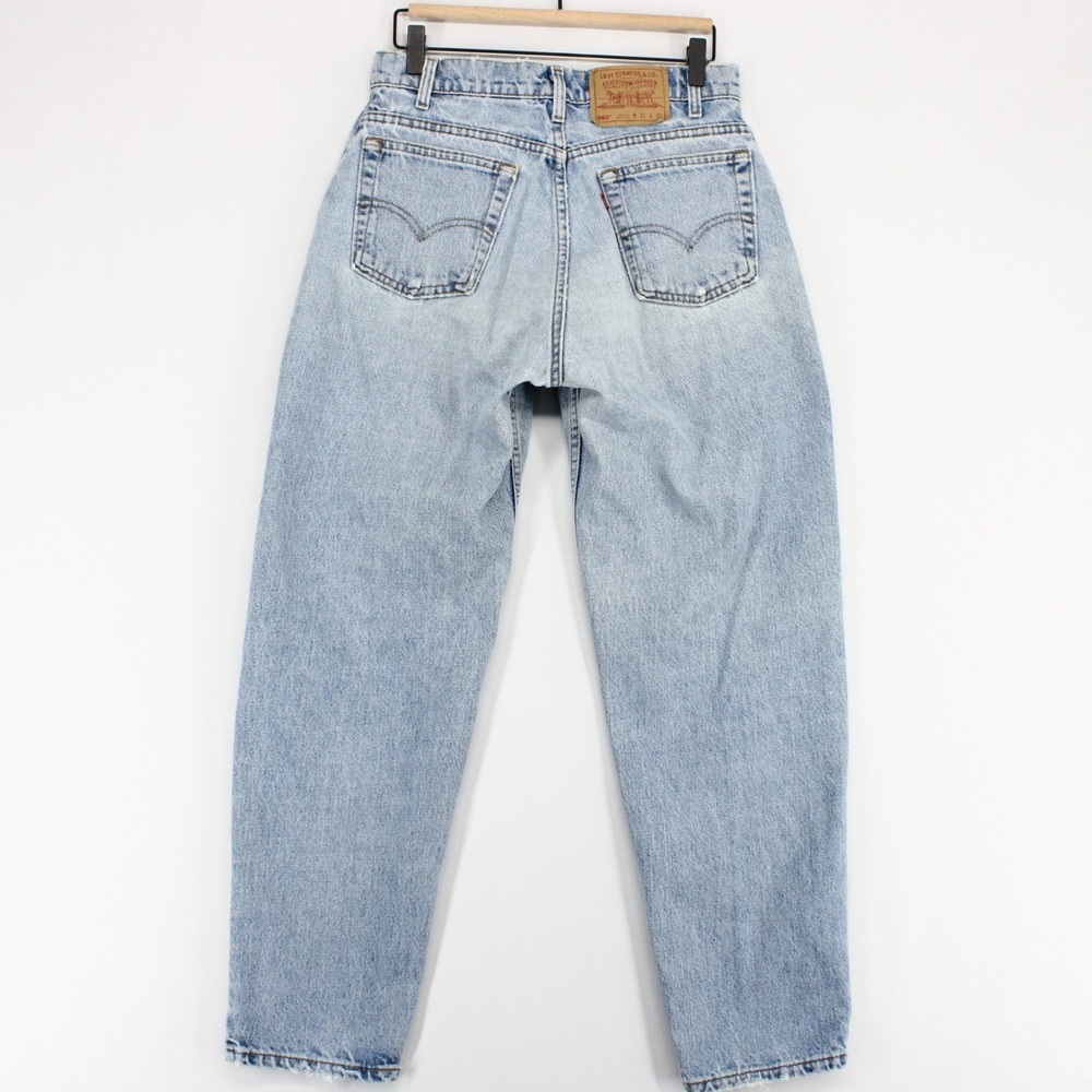 Vintage Levis 560 Jeans Mens 31x30 Blue Loose Fit Tapered Leg Light Wash USA 90s - Picture 4 of 13